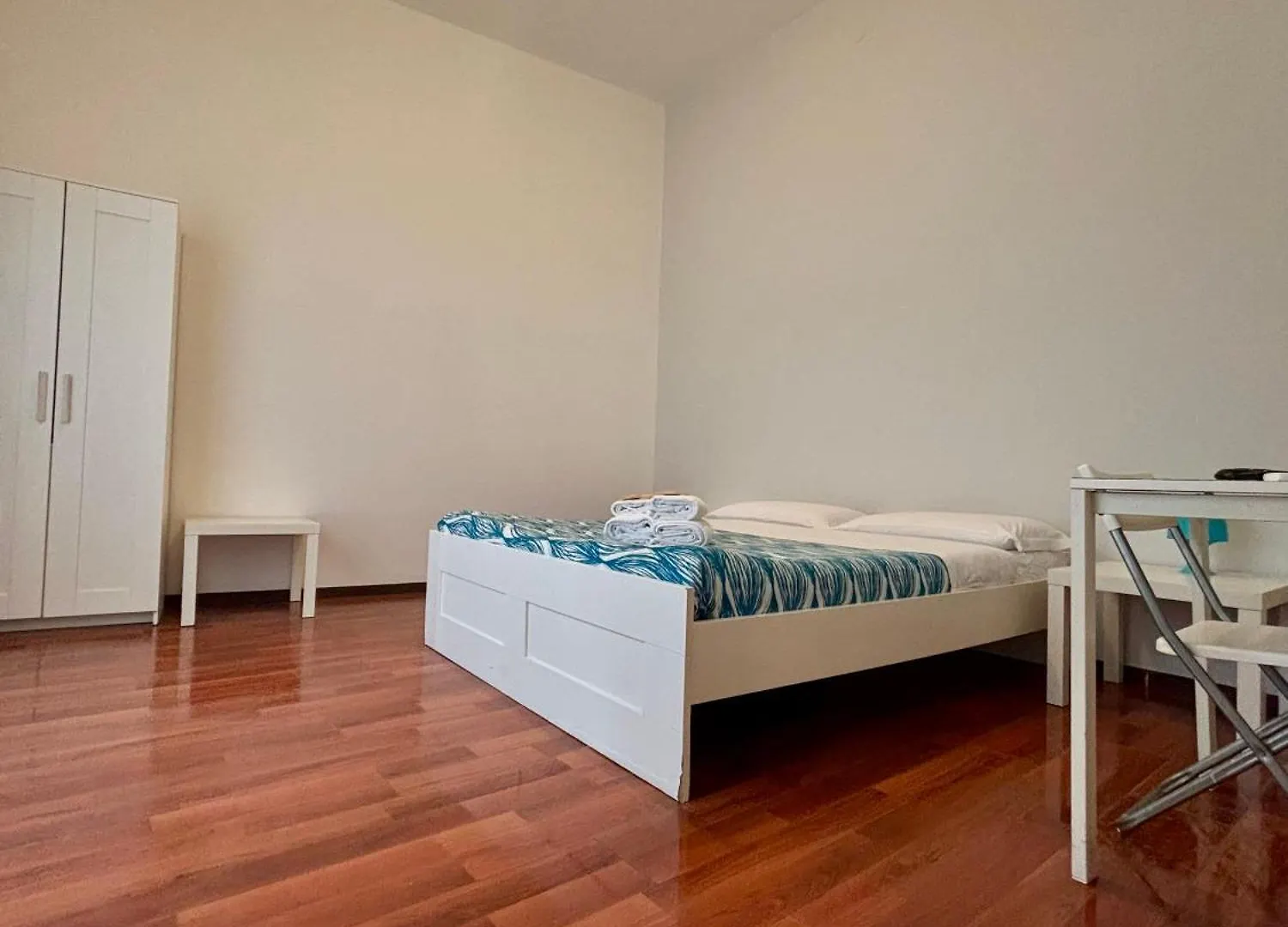 Castelnuovo Rooms #Politeama Palermo 0*,