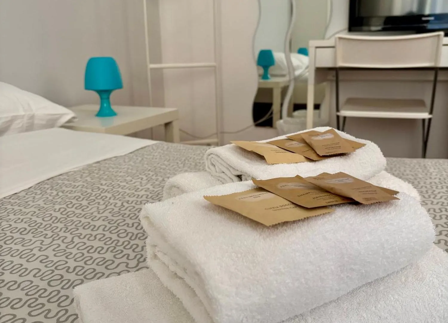 Guest house Castelnuovo Rooms #Politeama Palermo